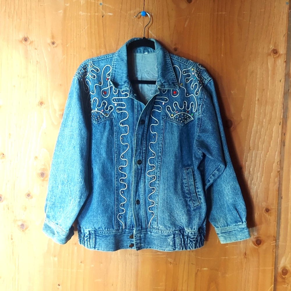 Hanywear Vintage Blue Embellished Denim Jacket